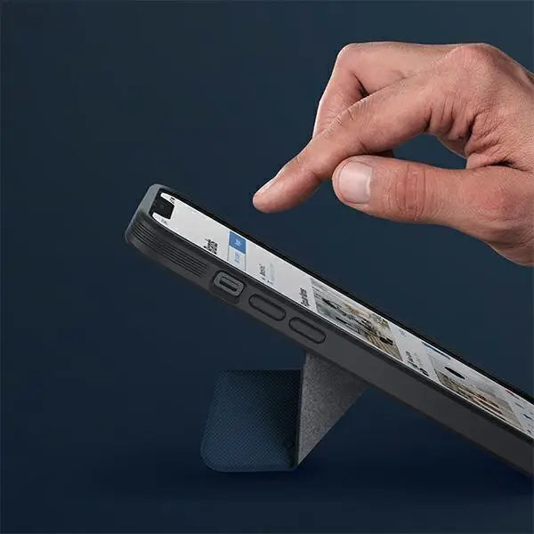 Кейс Uniq Transforma за iPhone 14 6.1’ Magclick Charging син
