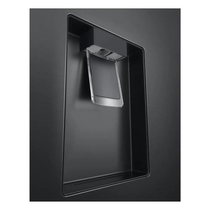 Хладилник с фризер LG GBF3102EEV*** 343 l E No Frost Черен