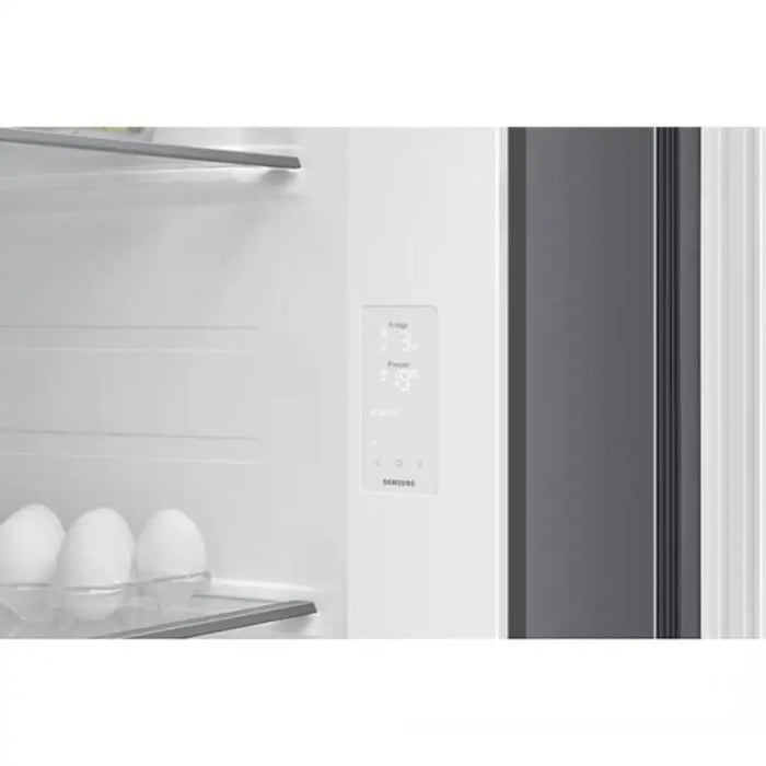 Хладилник с фризер SAMSUNG Side-by-Side RS70F64KETEO 640 л