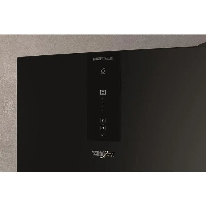 Хладилник с фризер Whirlpool W7X 82O K*** 335 l E No Frost
