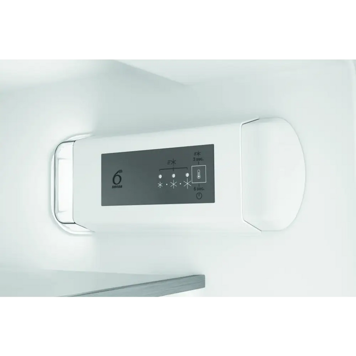 Хладилник за вграждане Whirlpool WHC18 T132