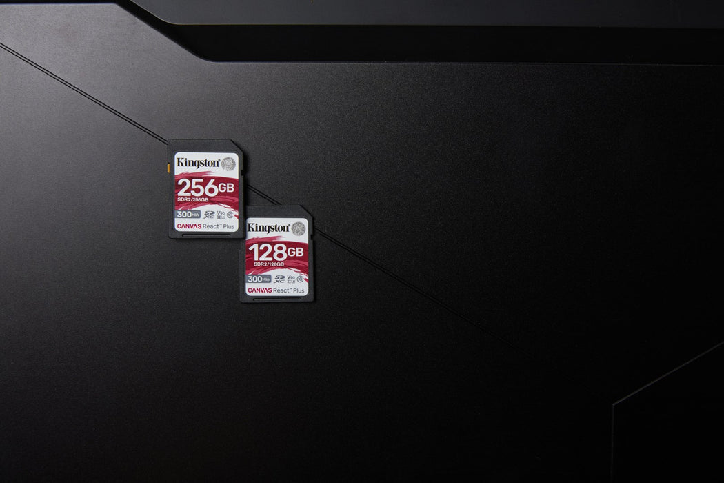Kingston Technology 256GB Canvas React Plus SDXC UHS-II 300R/260W U3 V90 за Full HD/4K/8K