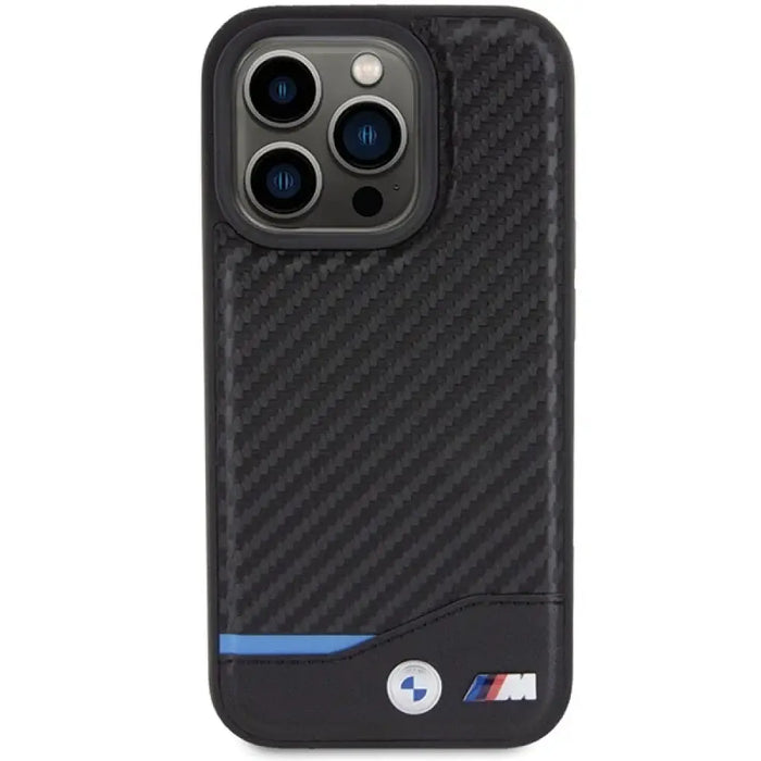Кожен калъф BMW Carbon MagSafe за iPhone 15 Pro черен