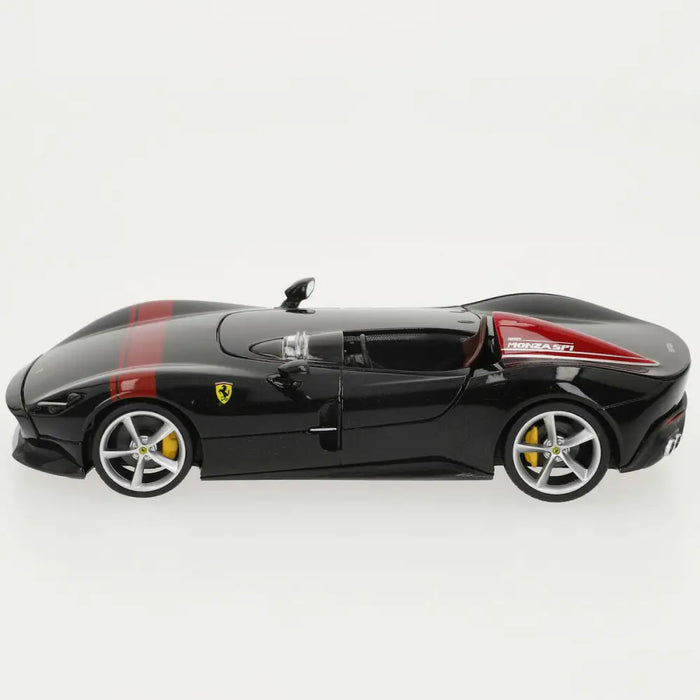 Кола Bburago Ferrari Monza SP1 1:24