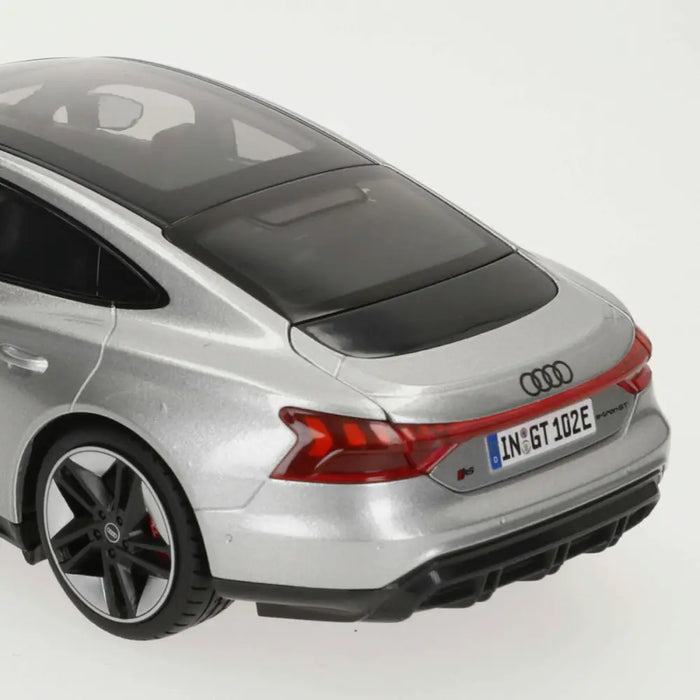 Кола Bburago GT-Audi RS E-TRON GT 2022 1:18