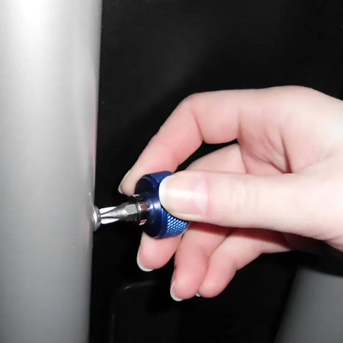 КОМПЛЕКТ 3 БРОЯ МИНИ ДЪРЖАЧИ 2 БИТА И 1/4’’ АДАПТОР CON:P