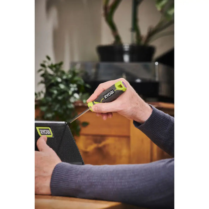 КОМПЛЕКТ МАГНИТНИ ОТВЕРТКИ 5 БРОЯ TORX RYOBI RHSDST5