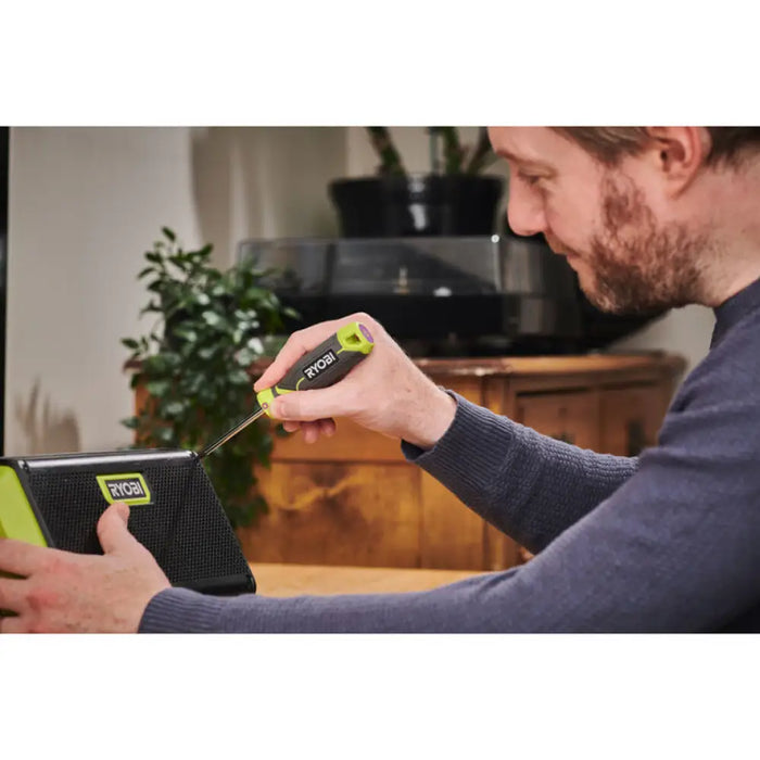 КОМПЛЕКТ МАГНИТНИ ОТВЕРТКИ 5 БРОЯ TORX RYOBI RHSDST5