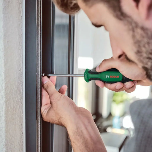 Комплект Отвертки BOSCH 1600A02W7L