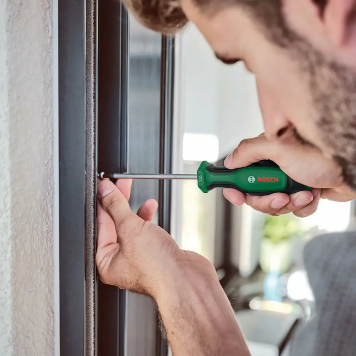 Комплект Отвертки BOSCH 1600A02W7L