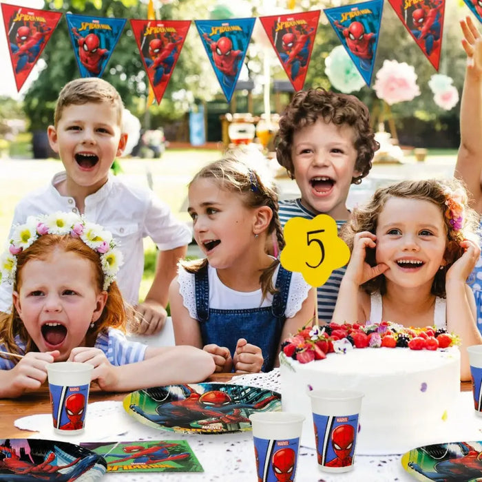 Комплект Празнични Артикули Spider-Man 66 Части