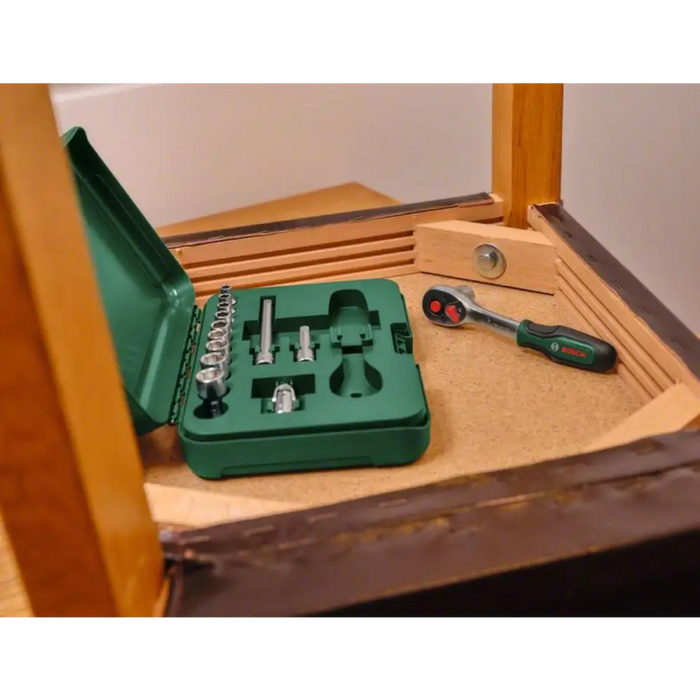 КОМПЛЕКТ РЪЧНИ ИНСТРУМЕНТИ 14Ч. BOSCH