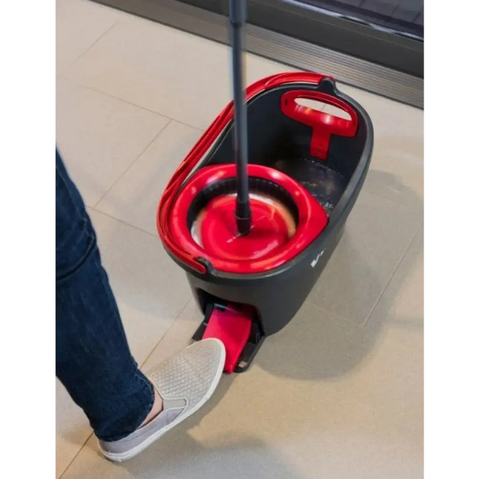 КОМПЛЕКТ ЗА ПОЧИСТВАНЕ EASY WRING - CLEAN TURBO VILEDA