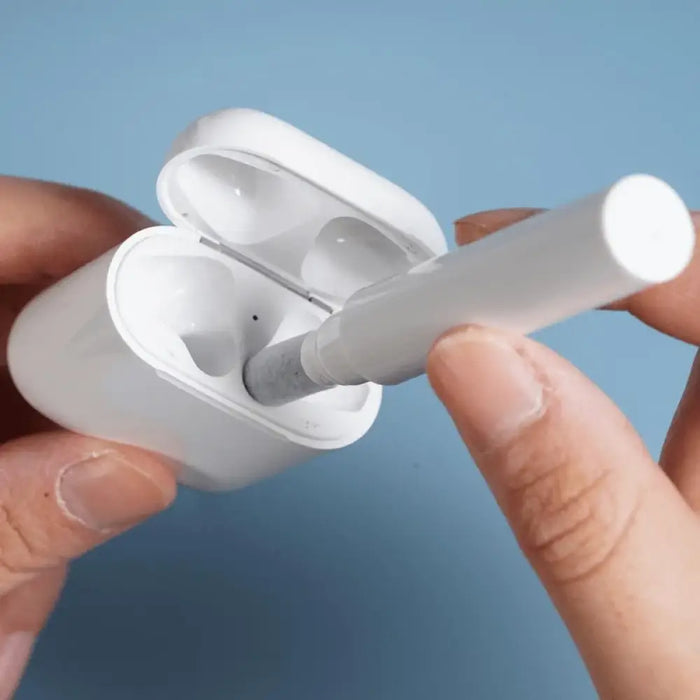 Комплект за почистване на AirPods - бял