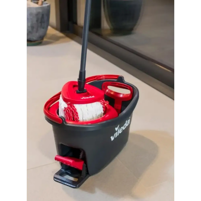 КОМПЛЕКТ ЗА ПОЧИСТВАНЕ EASY WRING - CLEAN TURBO VILEDA