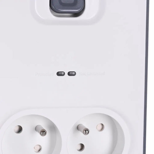 Контакт - 8 изхода с копче Belkin BSV804ca2M (2 m)
