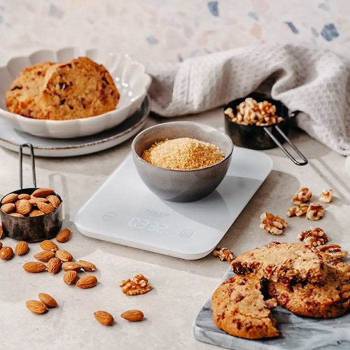 Кухненски кантар ADLER AD 3181 сив