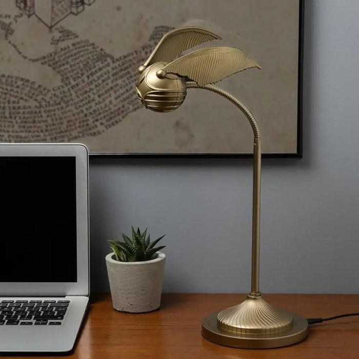 Лампа Paladone: Harry Potter - Golden Snitch Posable Desk