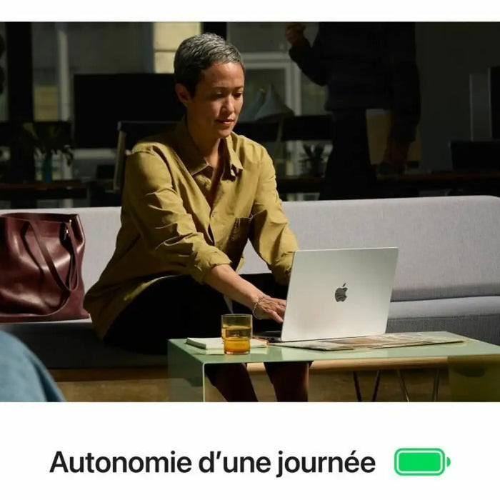 Лаптоп Apple MacBook Pro M4 Pro 512 GB SSD