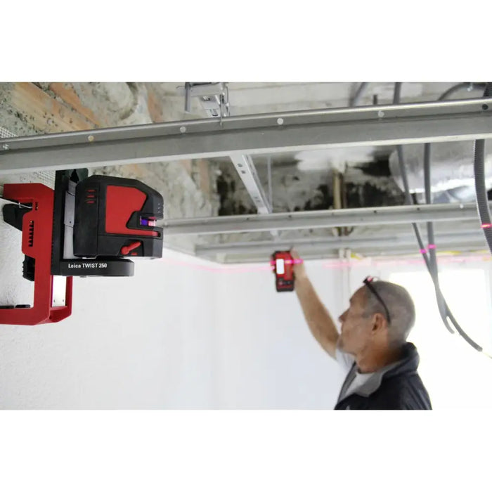 Лазерен нивелир с линии Leica Geosystems L2