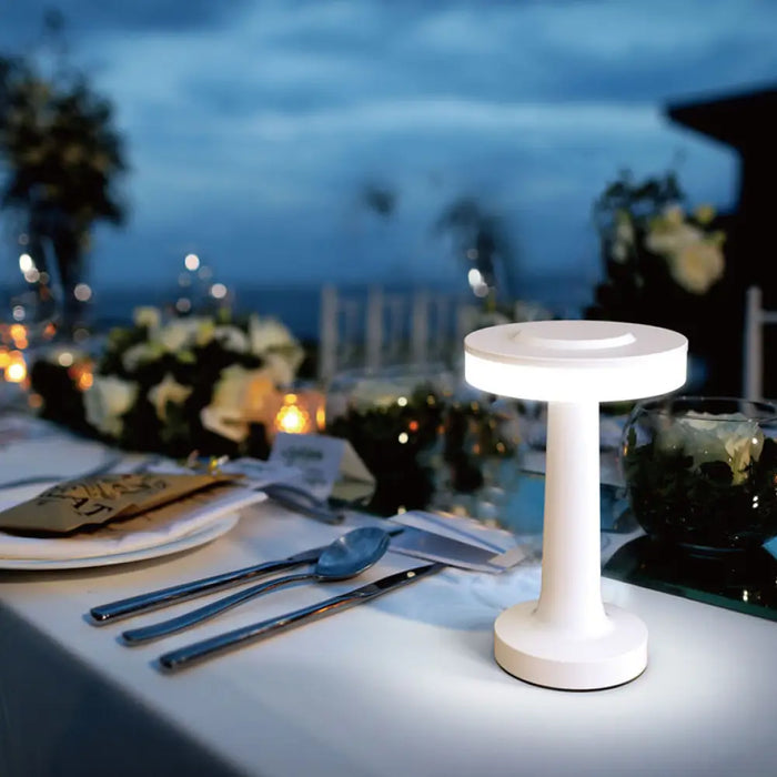 LED НАСТОЛНА ЛАМПА 2W 3000-6400K 100LM БЯЛА VIVALUX JULIE