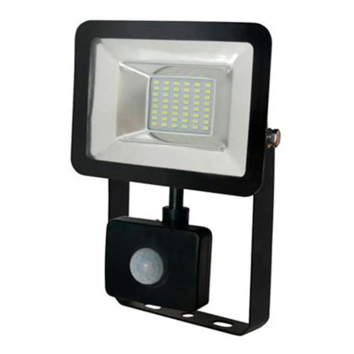 LED ПРОЖЕКТОР СЪС СЕНЗОР 20W 6400K IP65 HOROZ PUMA