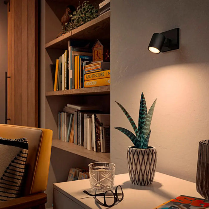 LED СПОТ 1X5.5W 2200-6500K 350LM PHILIPS RUNNER HUE