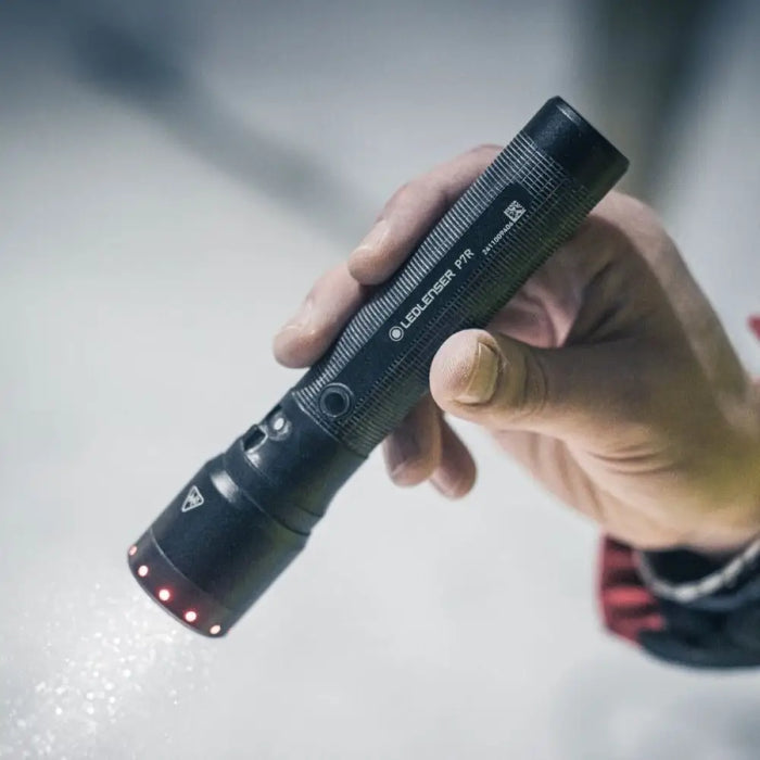 Ledlenser P7R Черен Ръчен фенер LED
