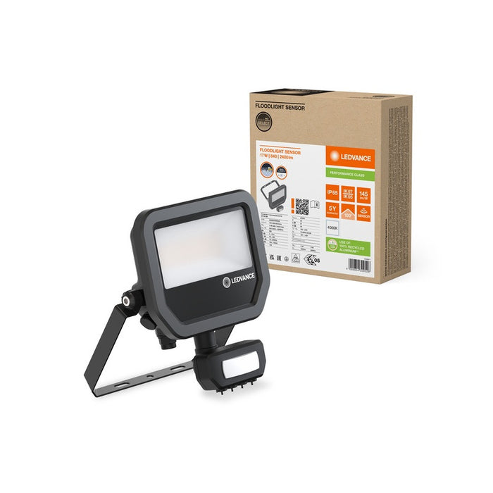 LED ПРОЖЕКТОР СЪС СЕНЗОР FLOODLIGHT SENSOR 20 17W 2K4LM 840 PS SY100 BK LEDVANCE