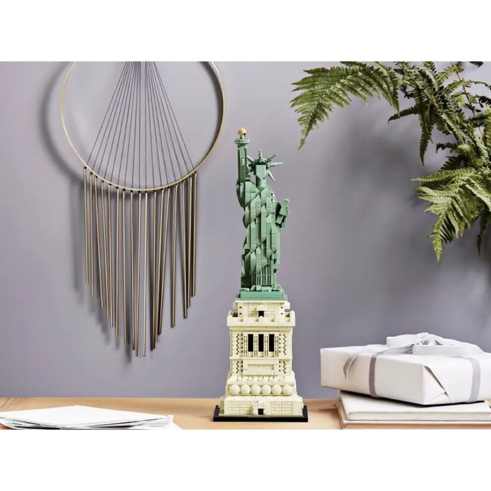 LEGO ARCHITECTURE 21042 СТАТУЯ НА СВОБОДАТА