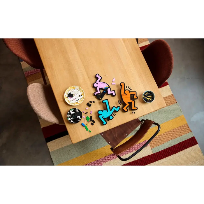 LEGO ART 31216 Кийт Харинг - Танцуващи фигурки