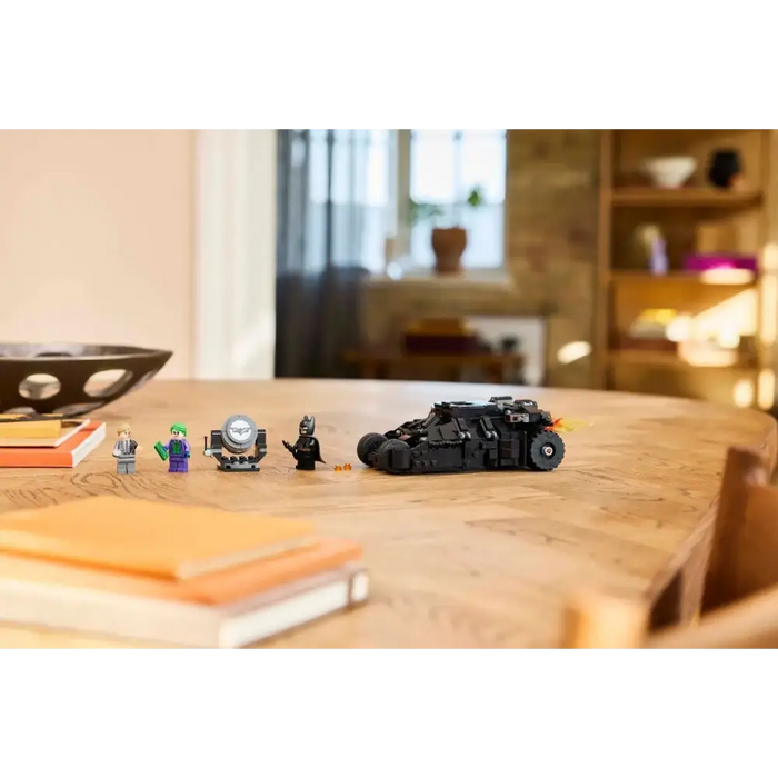 LEGO BATMAN 76303 Batman Tumbler срещу Two-Face & The Joker