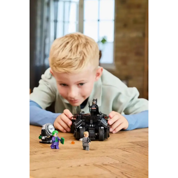 LEGO BATMAN 76303 Batman Tumbler срещу Two-Face & The Joker