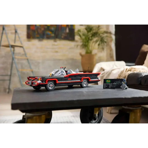 LEGO BATMAN 76328 Батмобилът от класическия телевизионен