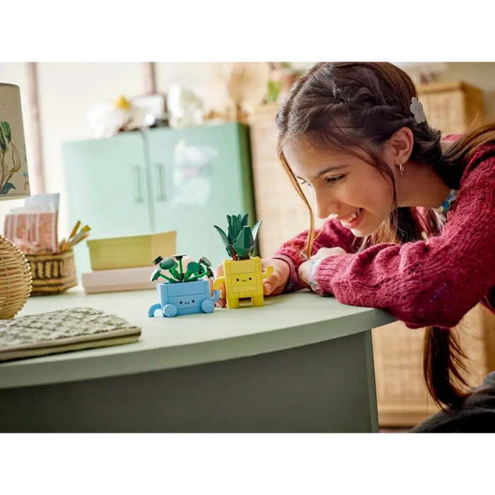 LEGO BOTANICALS 10349 Щастливи растения