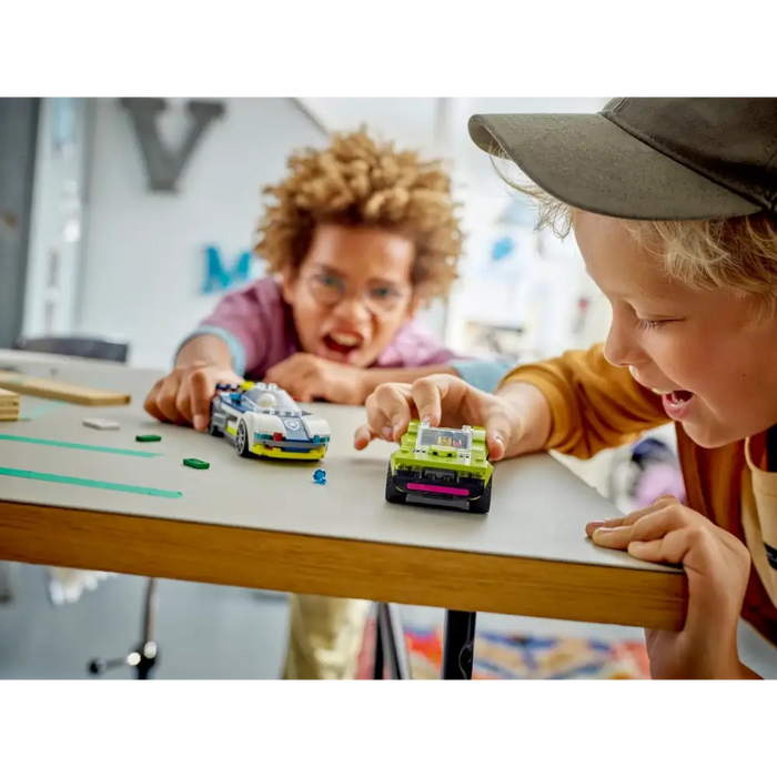 LEGO CITY 60415 ПОЛИЦЕЙСКА КОЛА И ПРЕГЛЕДВАНЕ НА МЪСКУЛ КАР