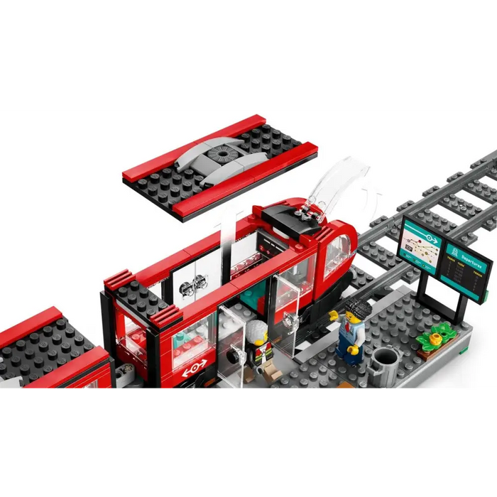 LEGO CITY 60423 Трамвай и гара в центъра