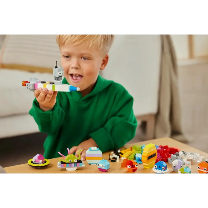 LEGO CLASSIC 11037 Creative Space Planets
