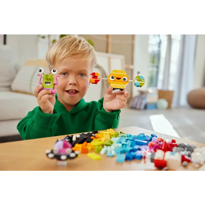 LEGO CLASSIC 11037 Creative Space Planets