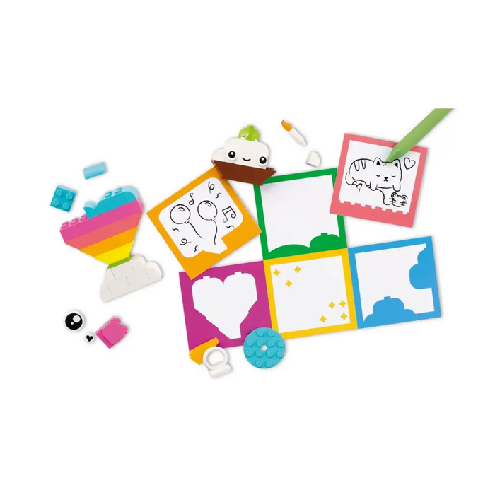 LEGO CLASSIC 11042 Creative Happy Box