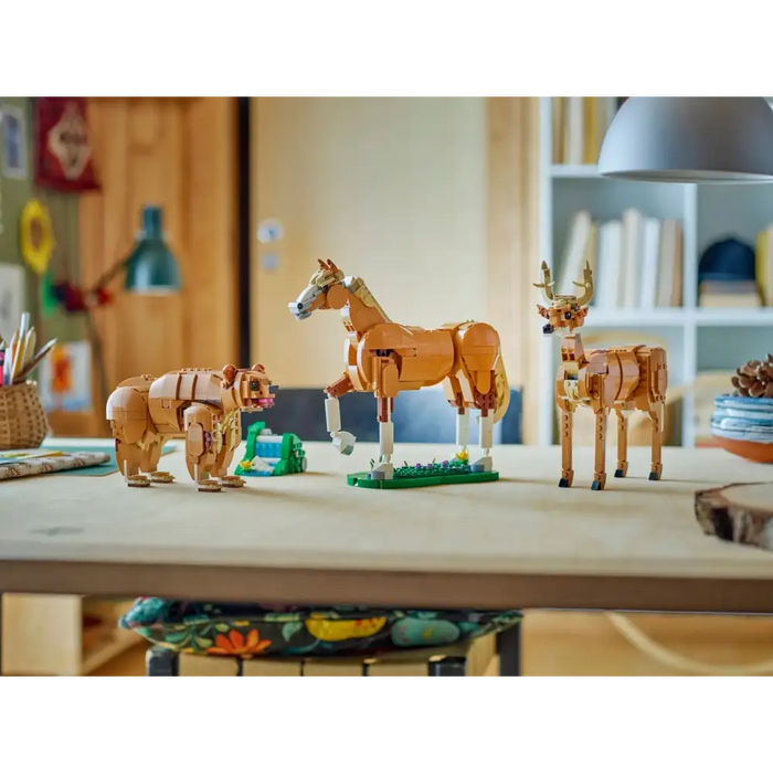 LEGO CREATOR 3 В 1 31166 Красив кон