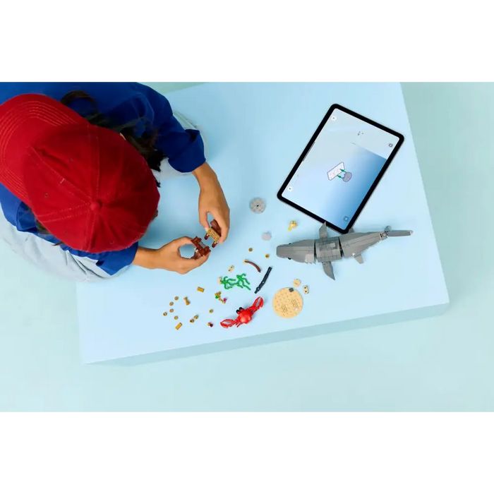 LEGO CREATOR 3 в 1 31381 Свирепа акула със сандък