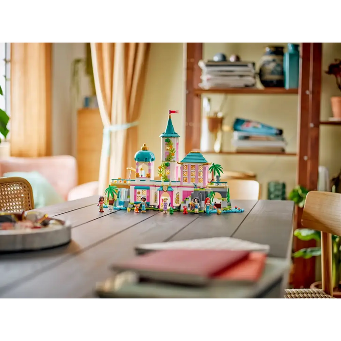 LEGO DISNEY 43267 Замъкът на принцовете и кралските домашни