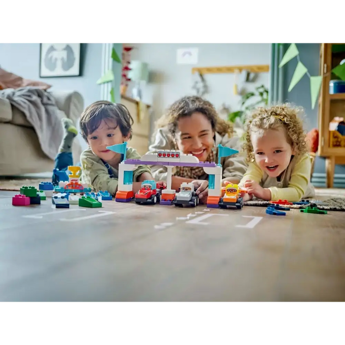 LEGO DUPLO 10445 F1 Отборни състезателни коли и шофьори