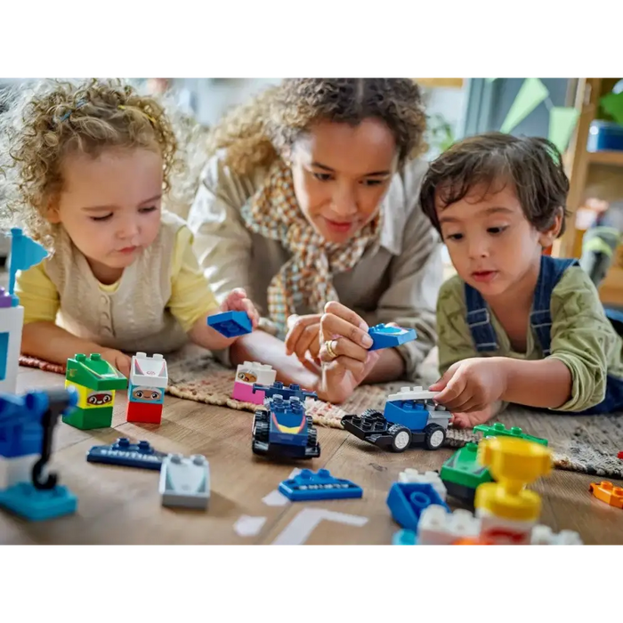 LEGO DUPLO 10445 F1 Отборни състезателни коли и шофьори