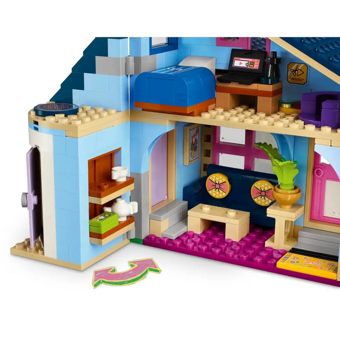 LEGO FRIENDS 42620 СЕМЕЙНИТЕ КЪЩИ НА ОЛИ И ПЕЙСЛИ