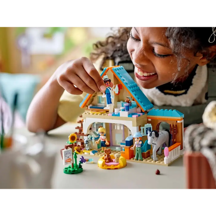 LEGO FRIENDS 42651 Horse and Pet Vet Clinic