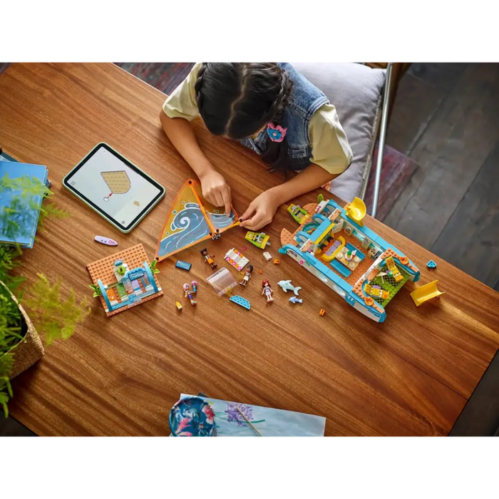 LEGO FRIENDS 42664 Приключение с лодка за пътуване