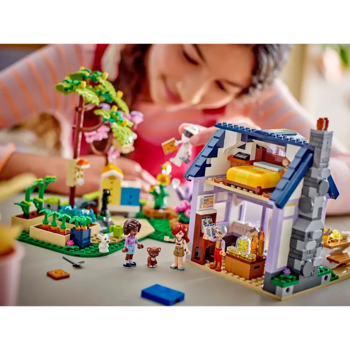 LEGO FRIENDS 42669 Къща на пчеларя и цветна градина