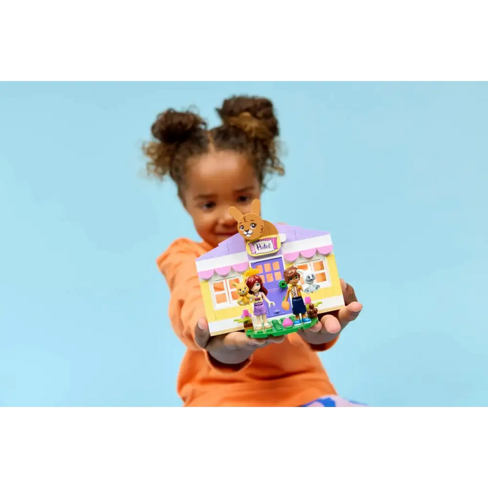 LEGO FRIENDS 42679 Хотел с зайчета в Хартлейк Сити